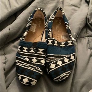 Toms women’s size 9 fur lined